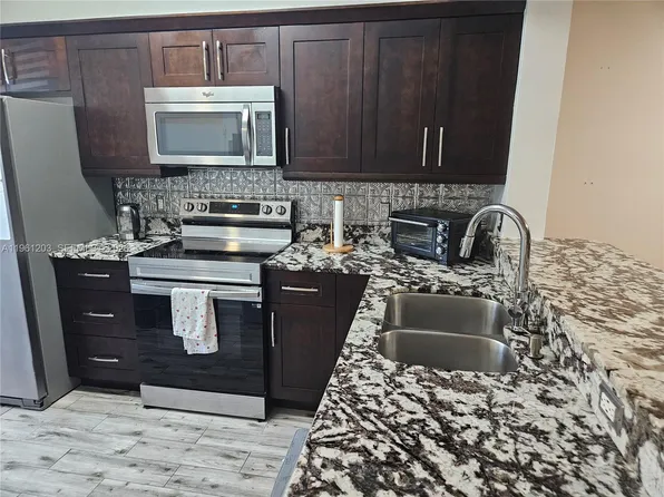 4966 SW 31st Ter, Fort Lauderdale, FL 33312