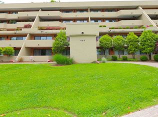 699 Whitaker Blvd W APT 305, Huntington, WV 25701