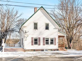 15 Old Wakefield Rd, Milton, NH 03851