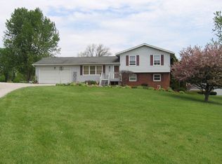2240 Vantilberg Rd, Mansfield, OH 44903