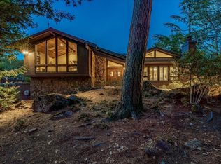 3828 Alta Vista Avenue, Santa Rosa, CA 95409