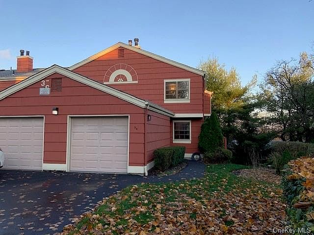 1st image of 94 Branchwood Ln