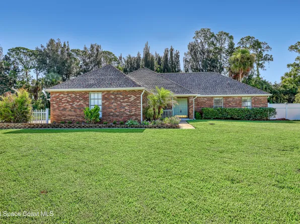664 Manor Pl, West Melbourne, FL 32904