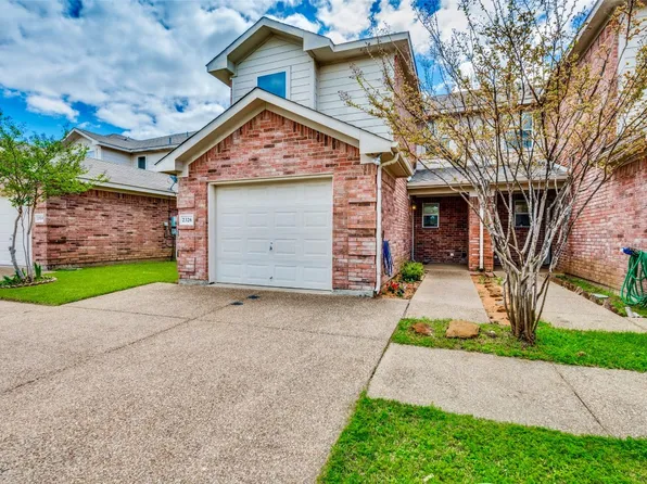 2326 Kingsway Dr, Arlington, TX 76012