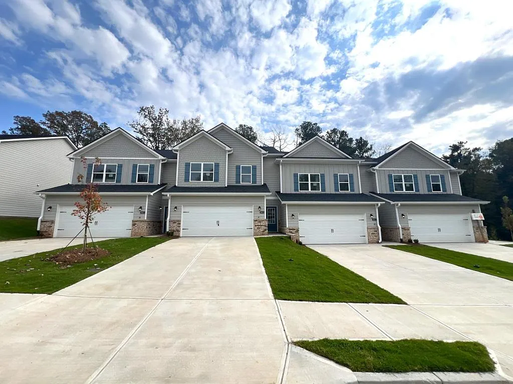 Building Photo - 235 Harvest Ridge Ln #B