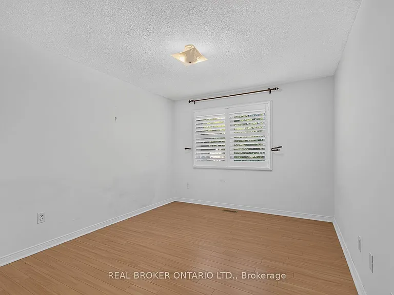 109 Robert Hicks Dr — Photo 21