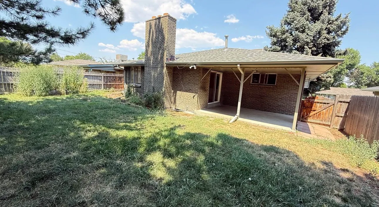 2 bed, 2000 sqft, $2,500 — Photo 4