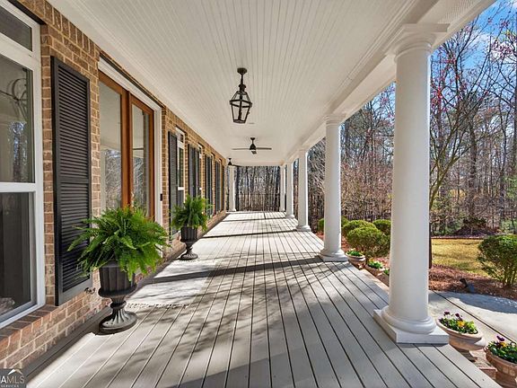 4th image of 123 Reflections Point