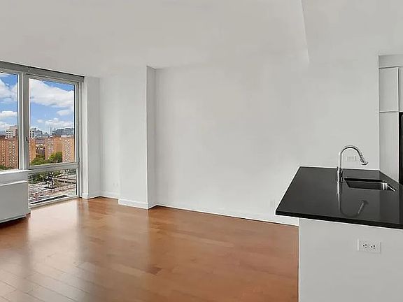 5th image of 80 Dekalb Ave APT 26N