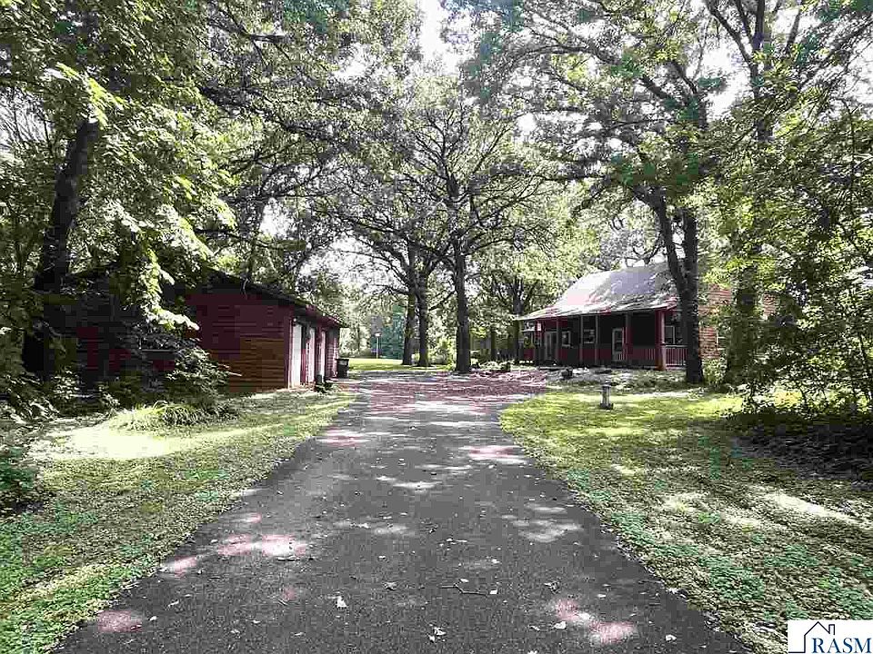 1st image of 44221 Rabbit Rd