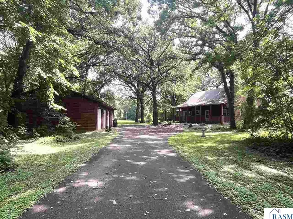 44221 Rabbit Rd, Saint Peter, MN 56082