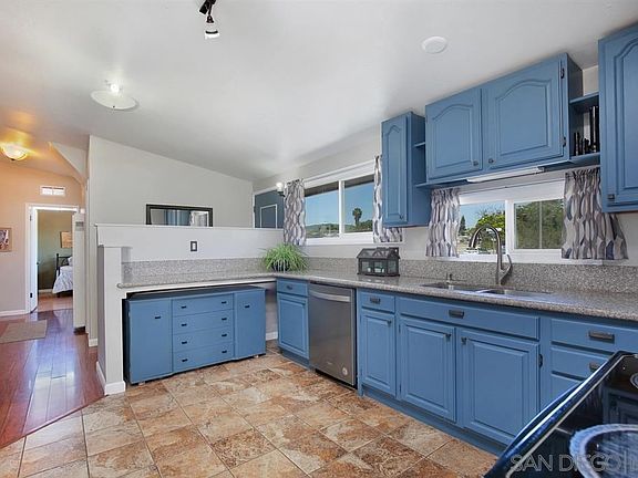 2nd image of 6384 Lake Albano Ave