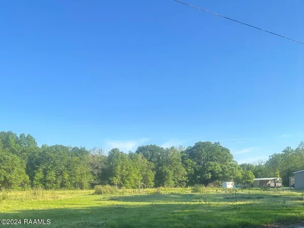 1611 Hebert Ln #C, Saint Martinville, LA 70582