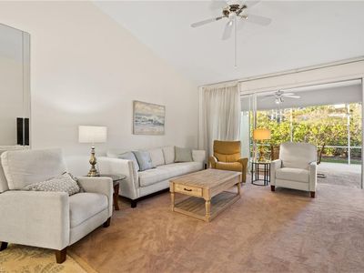 6985 Lone Oak BLVD, Naples, FL, 34109
