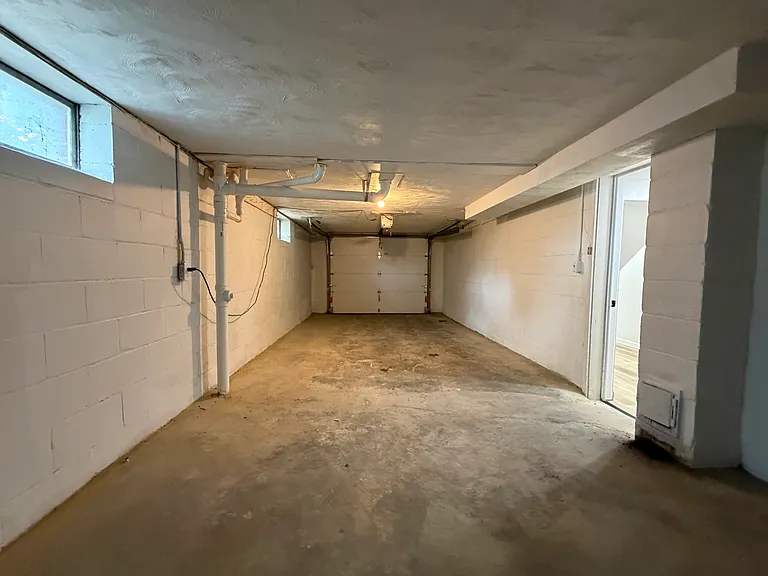 6714 Blondo St — Photo 14