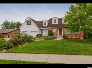 2797 E Willow Hills Dr, Sandy, UT 84093