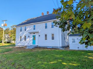 47 Exeter Rd, Hampton, NH 03842