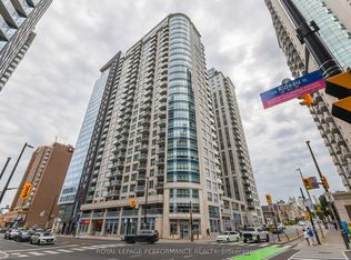 242 Rideau St #1808, Ottawa, ON K1N 0B7