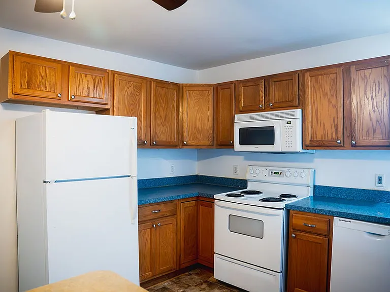 301 S. Main Street — Photo 12