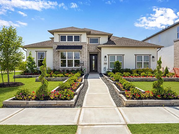 Plan 5042 elevation E exterior - model