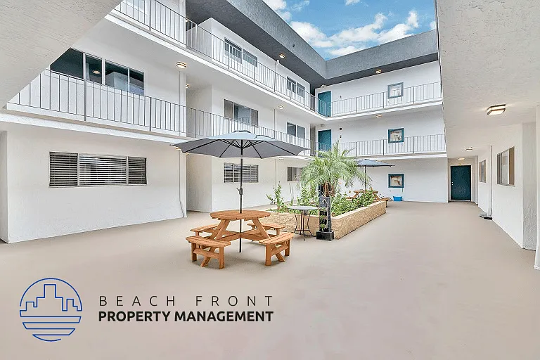 1625 Redondo Ave. — Photo 22