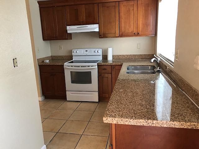 1st image of 2554 Brahms Ave