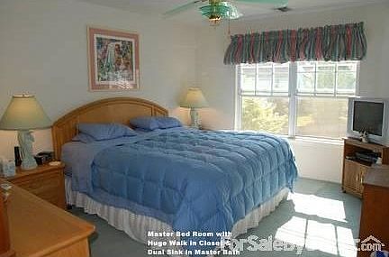Master Bed Room with Huge Walk in Closet