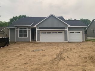 10982 Autumn View Ln, Portage, MI 49002