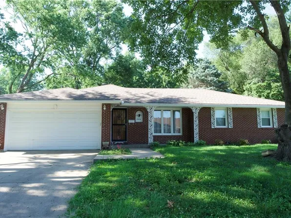 7924 Oakland Ave, Kansas City, KS 66112