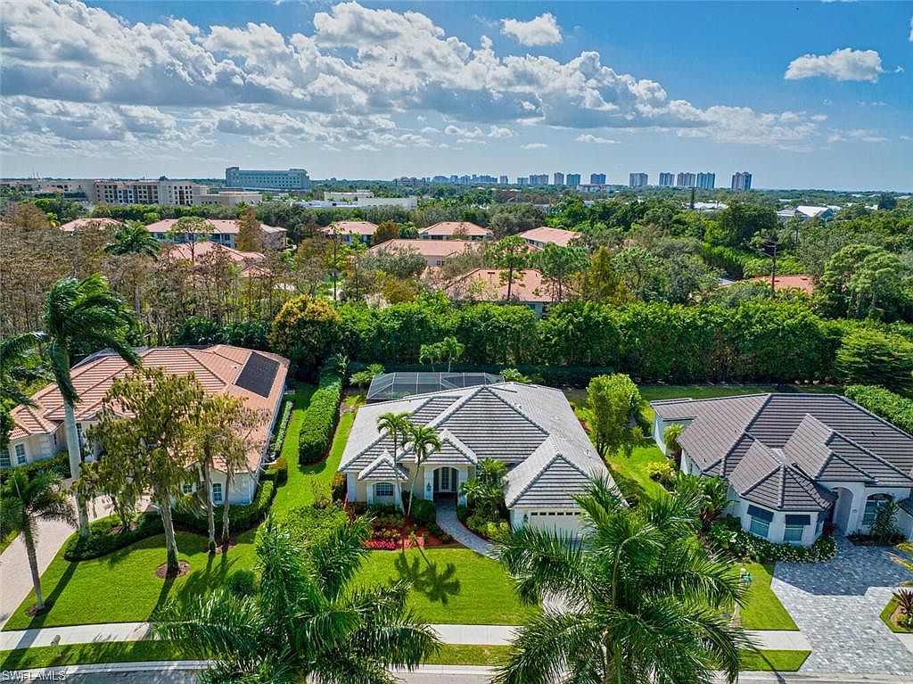 989 Spanish Moss Trl, Naples, FL 34108 Zillow