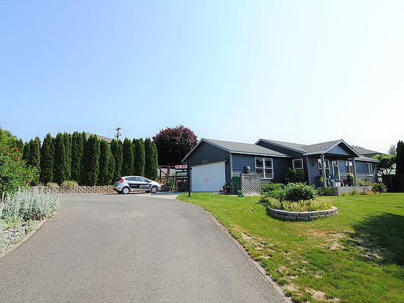 2nd image of 605 S Lincoln Pl