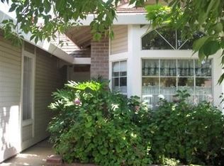 10145 Gatemont Cir, Elk Grove, CA 95624