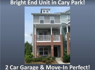 134 Braeside Ct, Cary, NC 27519