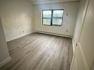 141-37 25th Rd #1, Whitestone, NY 11357