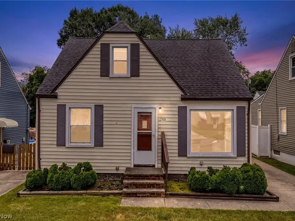 12908 York Blvd, Garfield Heights, OH 44125