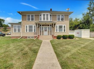 2518 Rapids Dr, Racine, WI 53404