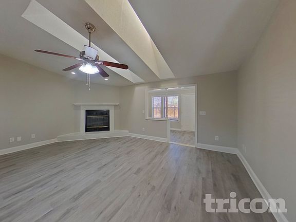 2nd image of 8127 Creedmoor Dr
