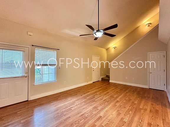 4th image of 1017 Creel St #C