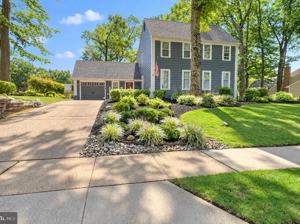 165 Westover Dr, Delran, NJ 08075