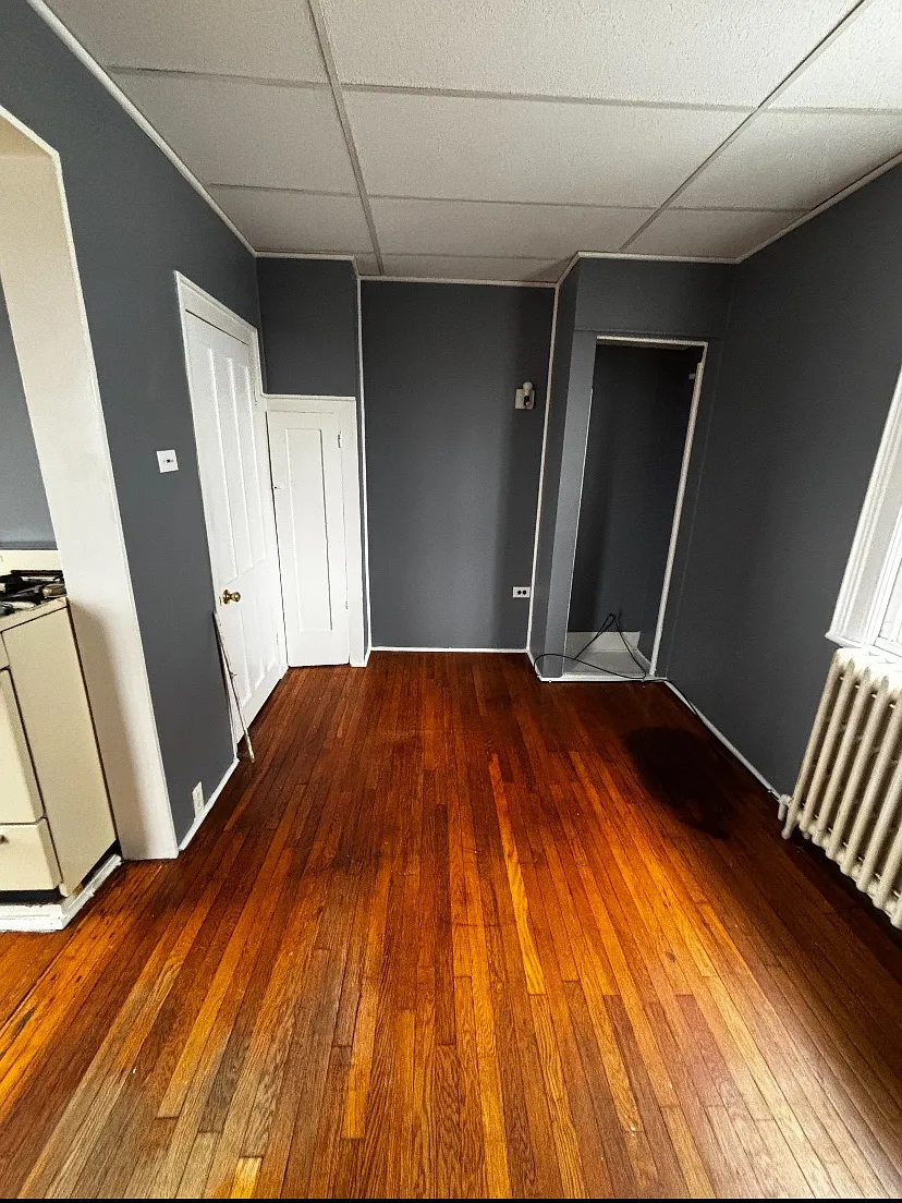 176 W 5th St — Photo 3