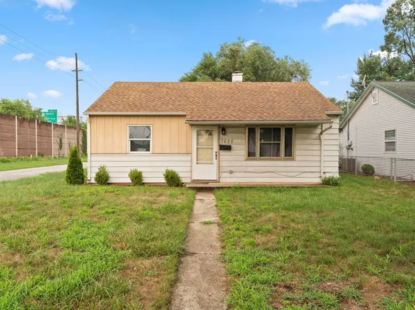 7628 Birch Ave, Hammond, IN 46324