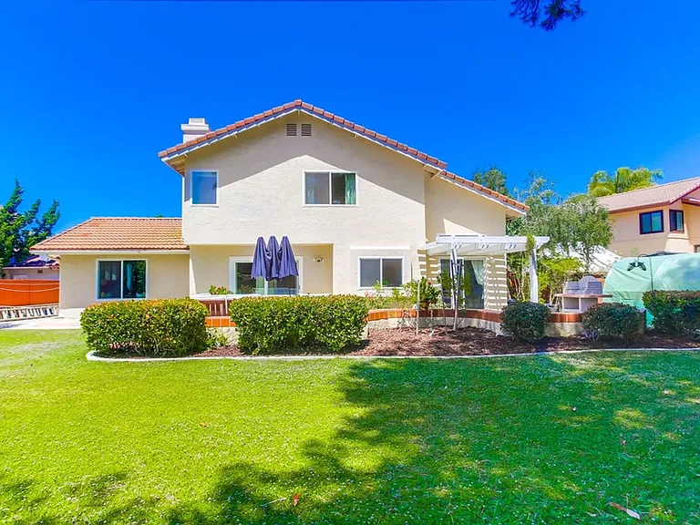 10730 Carillon Ct — Photo 65