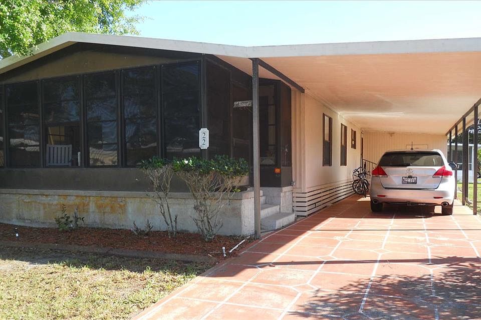 1st image of 22 Skyline Dr