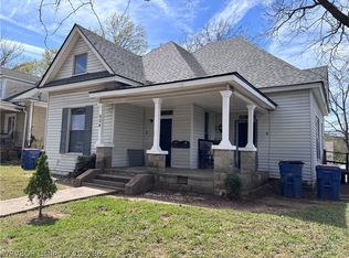 904 S 17th St, Fort Smith, AR 72901