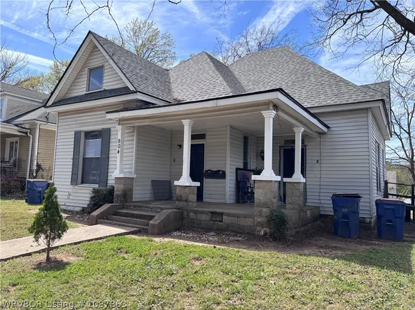 904 S 17th St, Fort Smith, AR 72901