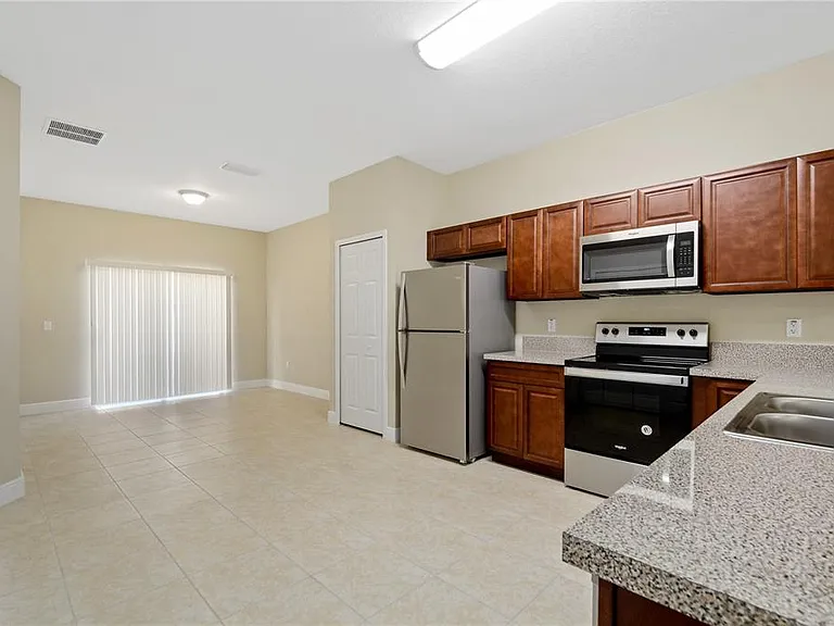 411 Blackbird Way — Photo 6