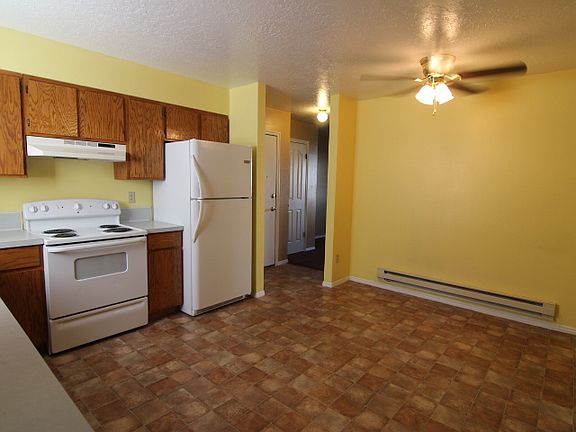 2nd image of 2141 Meppen Dr