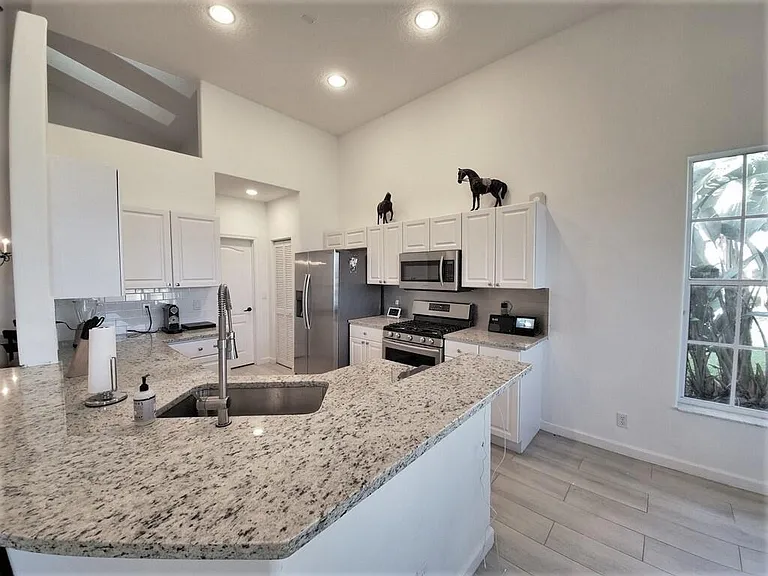 46 Pinnacle Cv — Photo 5