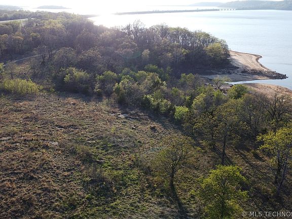 3rd image of Highway 9