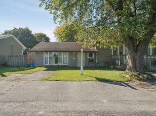 351 Winnifred Dr, Georgina, ON L4P 3B6